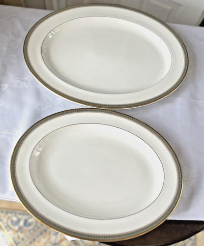 Royal doulton clarendon - royal, 2